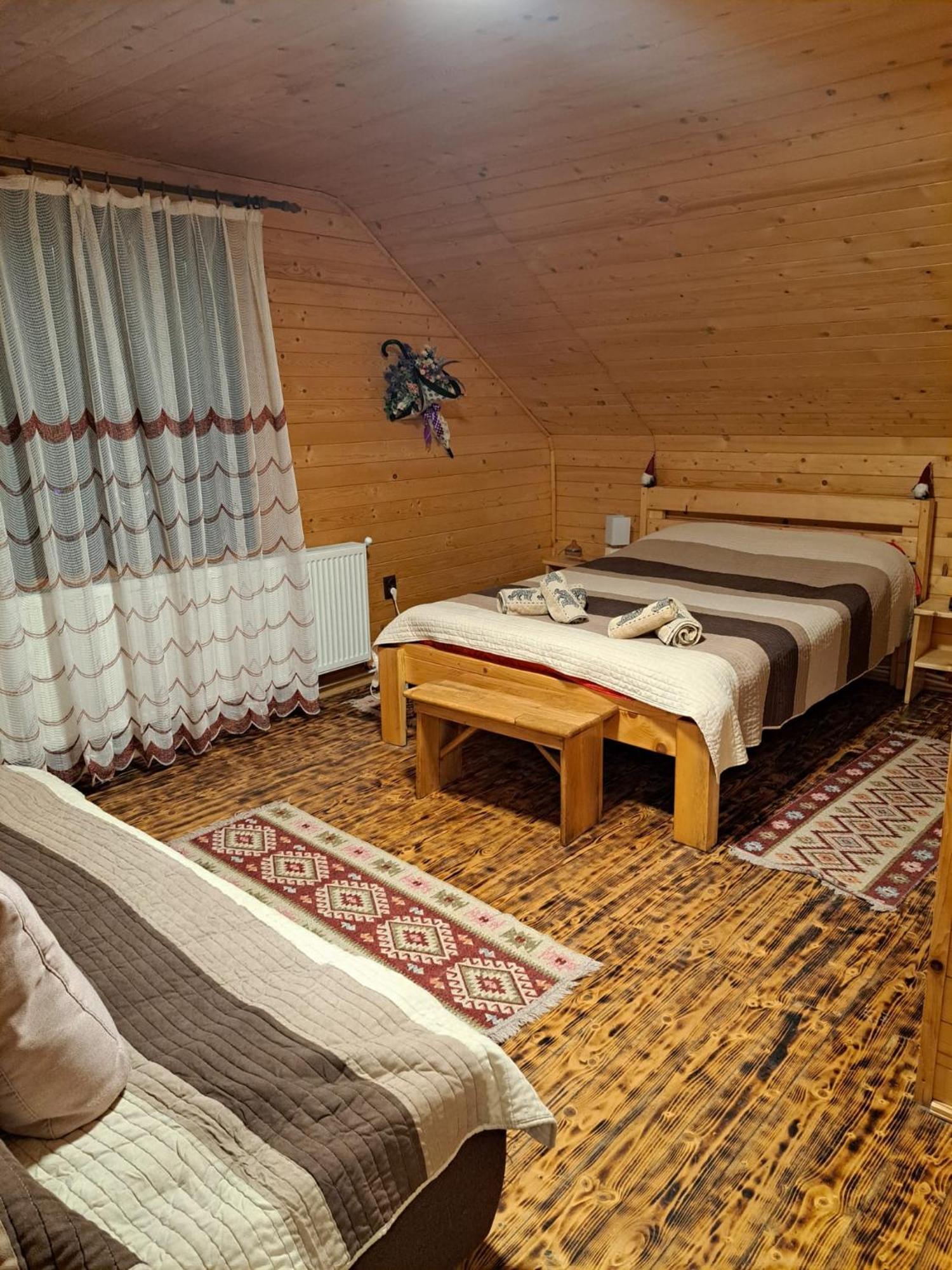 Cabana Alpha Baia Mare Buitenkant foto