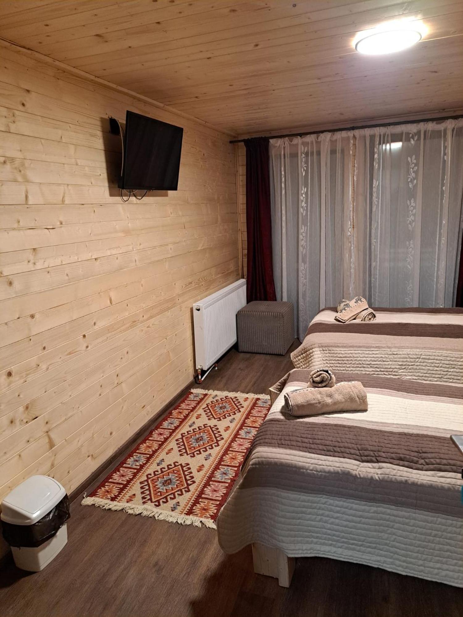 Cabana Alpha Baia Mare Buitenkant foto